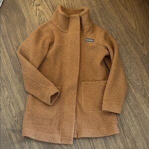Columbia women’s Tan Fleece Coat size M
